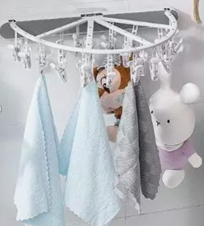 Wall Mounted Retractable Clothes Hangers Rack